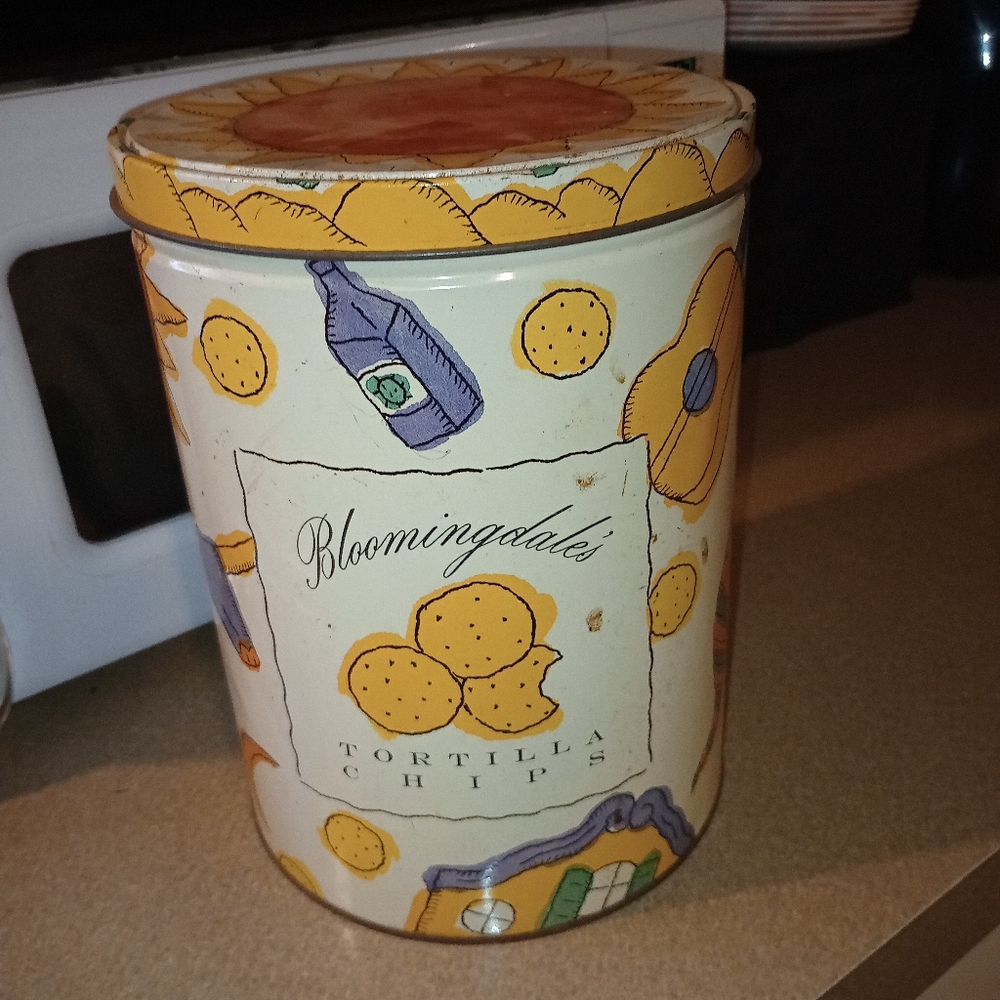Vintage Rare Bloomingdale's Decorative Tortilla Chips Tin